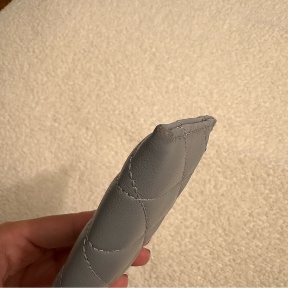 Coach Grey Essential Card Case With Pillow Quilting - Gently Used - Picture 6 of 9